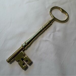 Solid Shiny Brass Skeleton Key Paperweight – Ralph Lauren Style